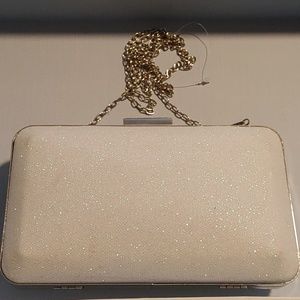 4/$30 Crystale Clutch Purse